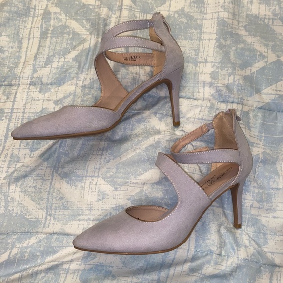 Chinese laundry lavender heels in good conditions size: 8 1/2 - Picture 2 of 4